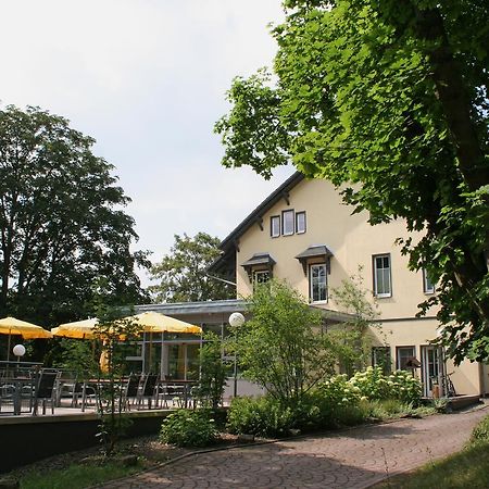 Dreibrunnen Gastehaus Im Luisenpark Hotel แอร์ฟวร์ท ภายนอก รูปภาพ