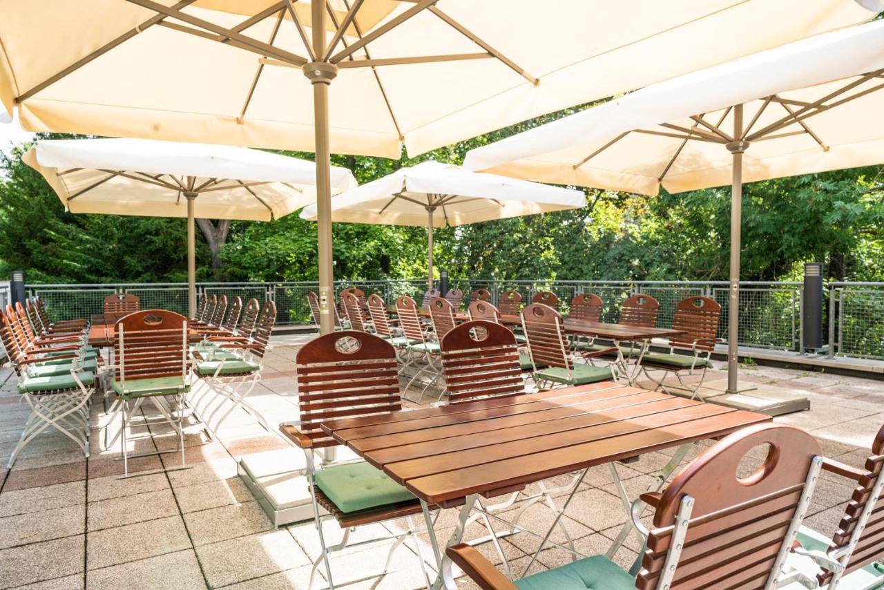 Dreibrunnen Gastehaus Im Luisenpark Hotel แอร์ฟวร์ท ภายนอก รูปภาพ